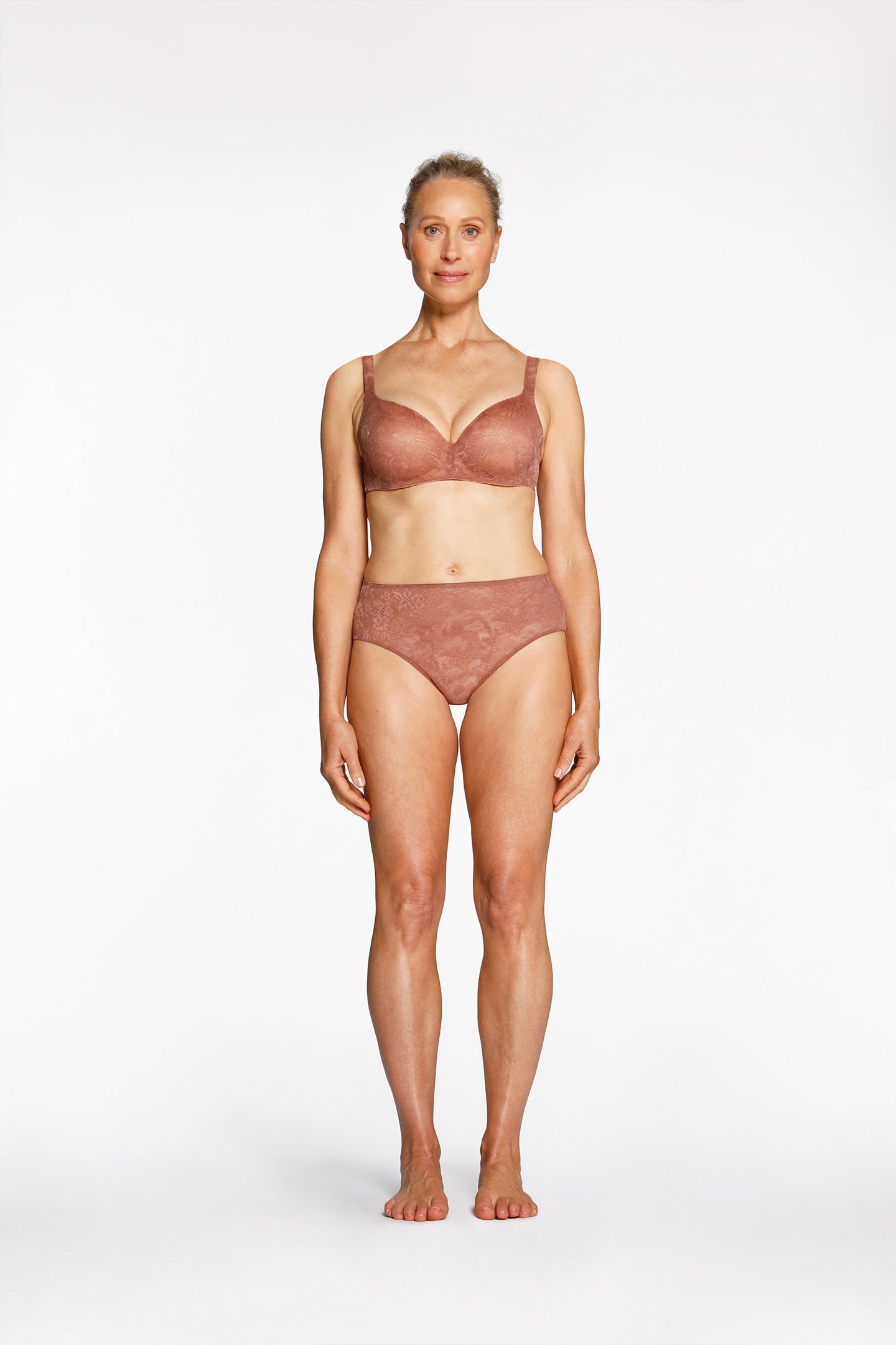 Buy SMOOTH LACE MIRACLE CONTOUR BR online at Intimo