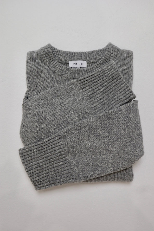 CHUNKY KNIT SWEATER
