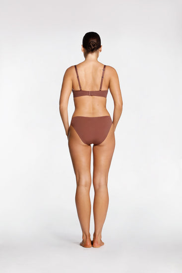SMOOTH PLUNGE SOFT CUP BRA