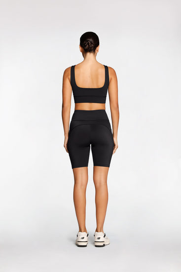 ACTIVE SHORT