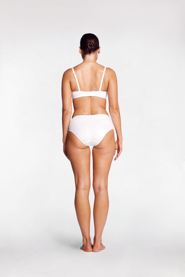 SMOOTH BRIEF