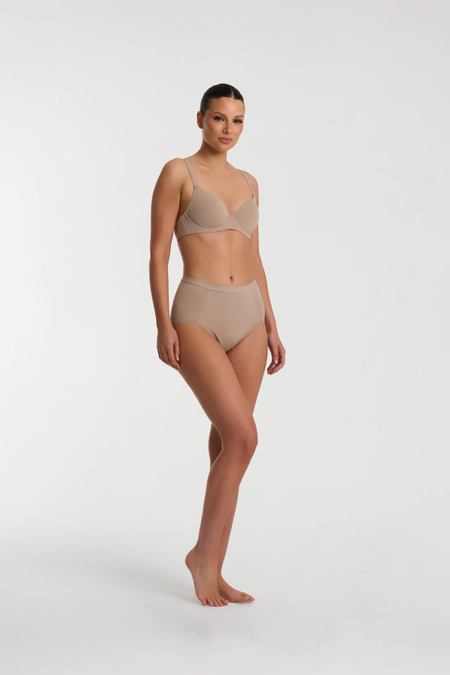 BODYHUG SOFT CUP BRA