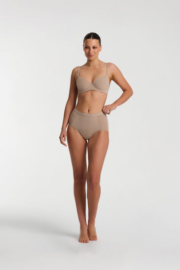 BODYHUG HIGH BRIEF