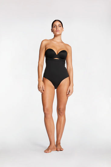 Buy SEAMLESS HIGH SHORT online at Intimo